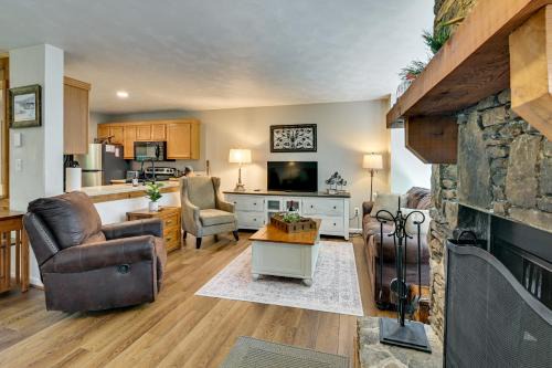 Hidden Valley House | 'The Padres' Place' Located in a 4-Season Resort