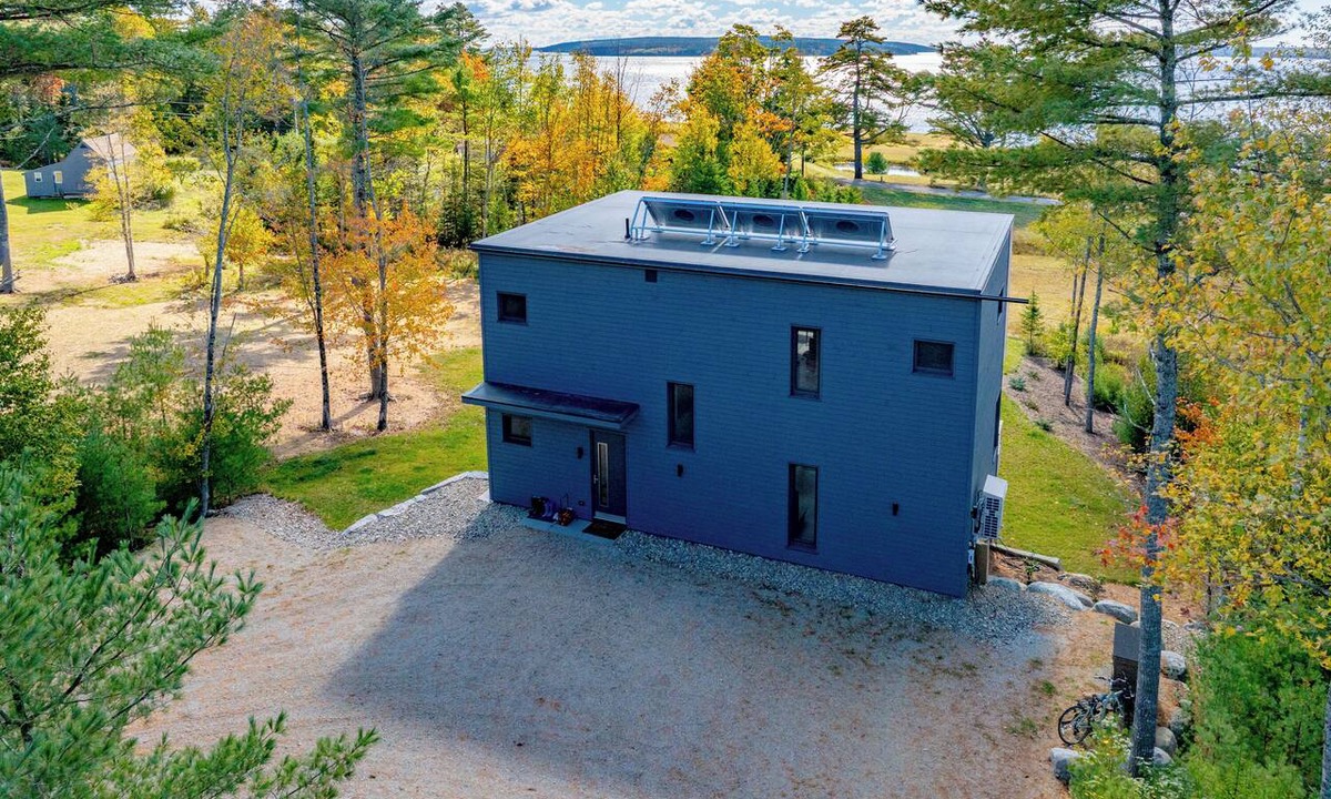 Blue Hill House | The Pushkin Guest House! Luxury Home in Blue Hill Maine