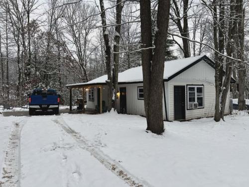 Carrollton House | The Reel Freedom Cottage at Leesville Lake