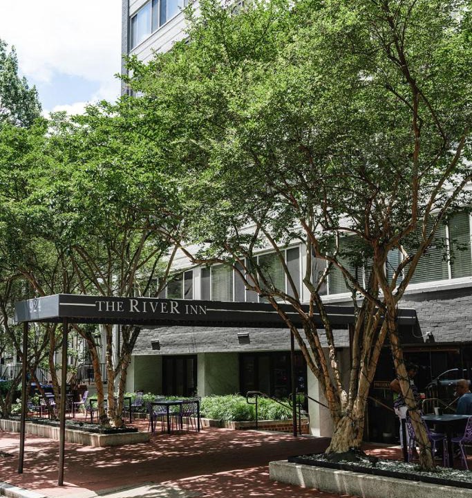Foggy Bottom Hotel | The River Inn