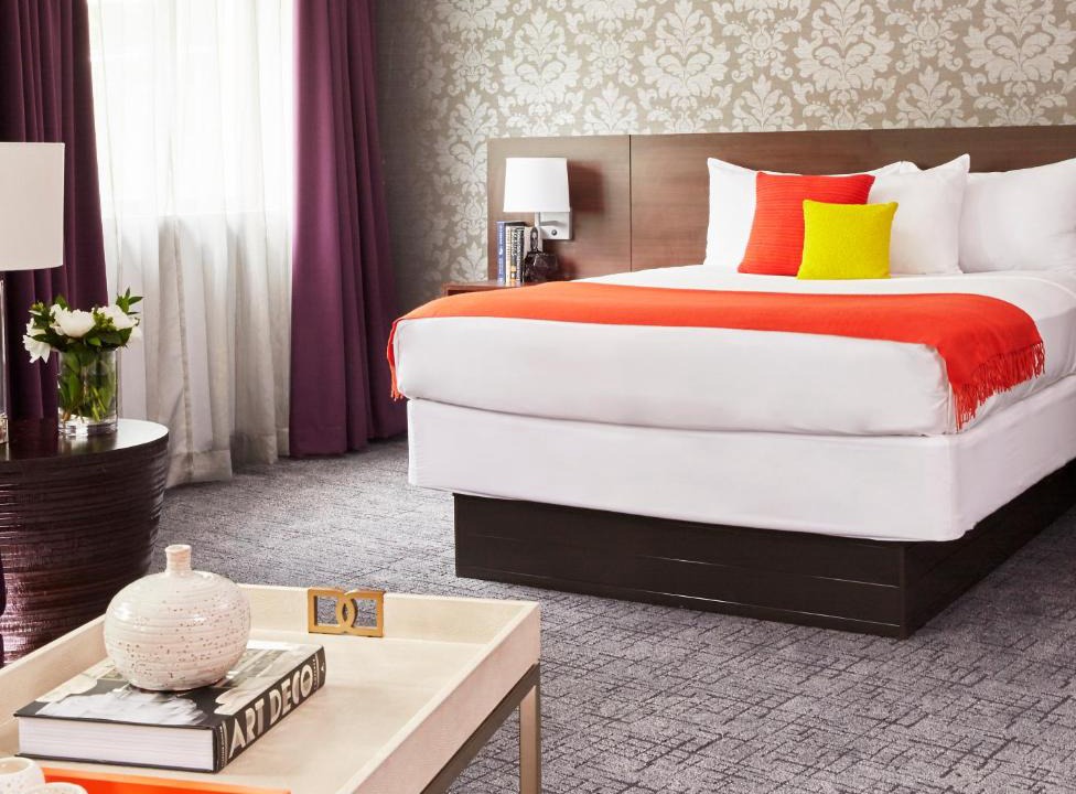 Northwest Yonkers Hotel | The Royal Regency Hotel