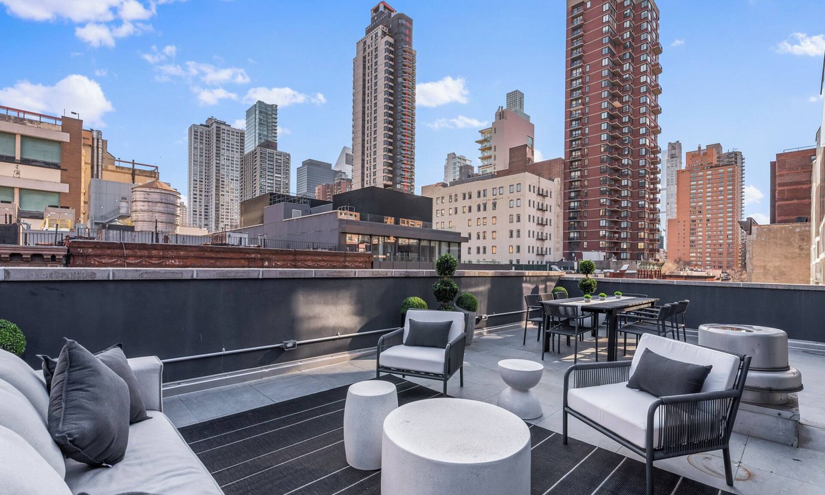 Central Park South Apartment | The Sixty Two