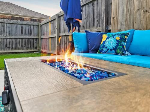 Springdale Apartment | The Stay at Steuben Fire Pit Brand new furniture