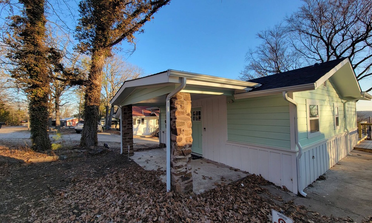 Gore Cottage | The Trout Catcher, Lake Tenkiller