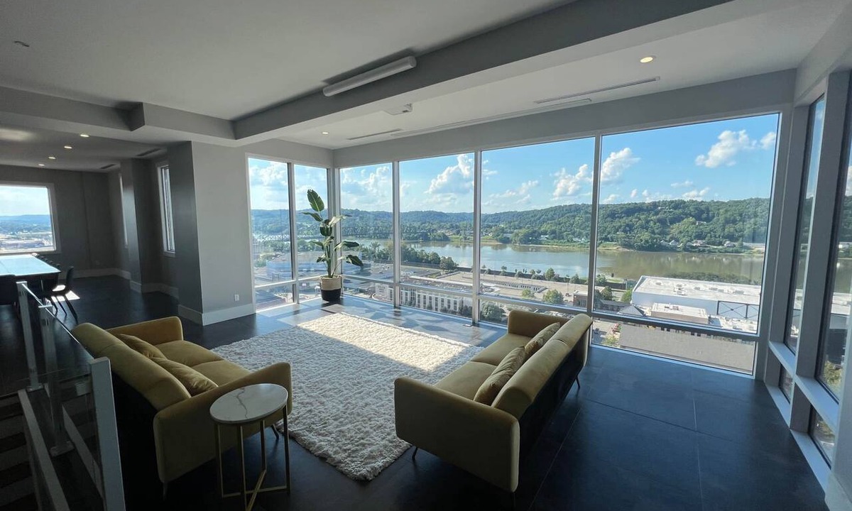 Huntington Apartment | The West Virginia Penthouse