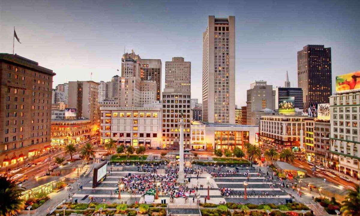 Theater District Hotel | Timeless Elegance in San Francisco's Heart! Spacious Pet-friendly Accommodation!