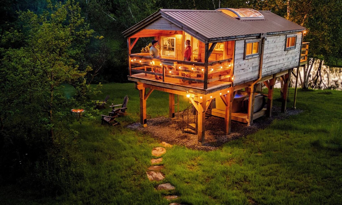 South Londonderry Cabin | Treehouse lifted up over a stocked trout pond up in the beautiful birch trees!