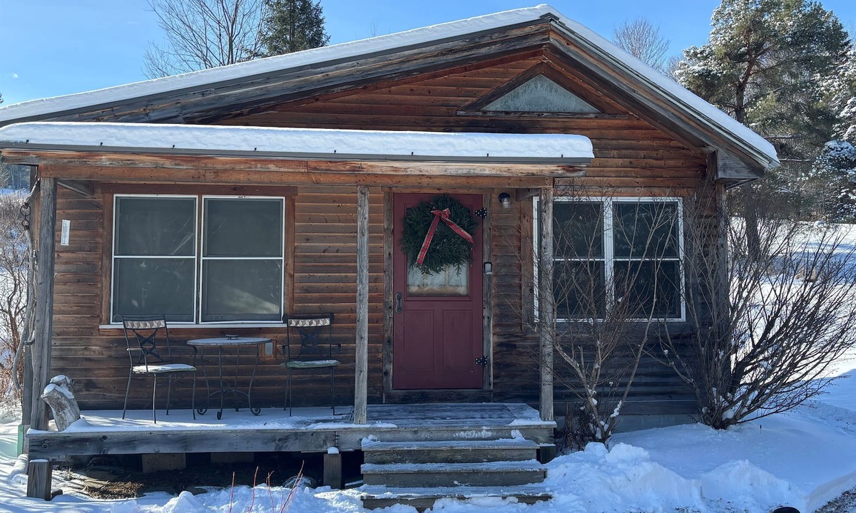 Northfield House | VT Guest Cottage at Sugarbush in Moretown, VT