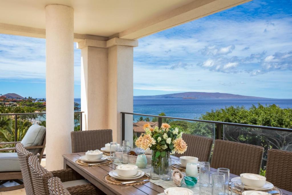 Wailea Apartment | Wailea Beach Villas Oceanfront 3 BR Sleeps 6 Villas Luxury Beachfront Living Complimentary Car with 6 Nights WBV-PH412 by KBM