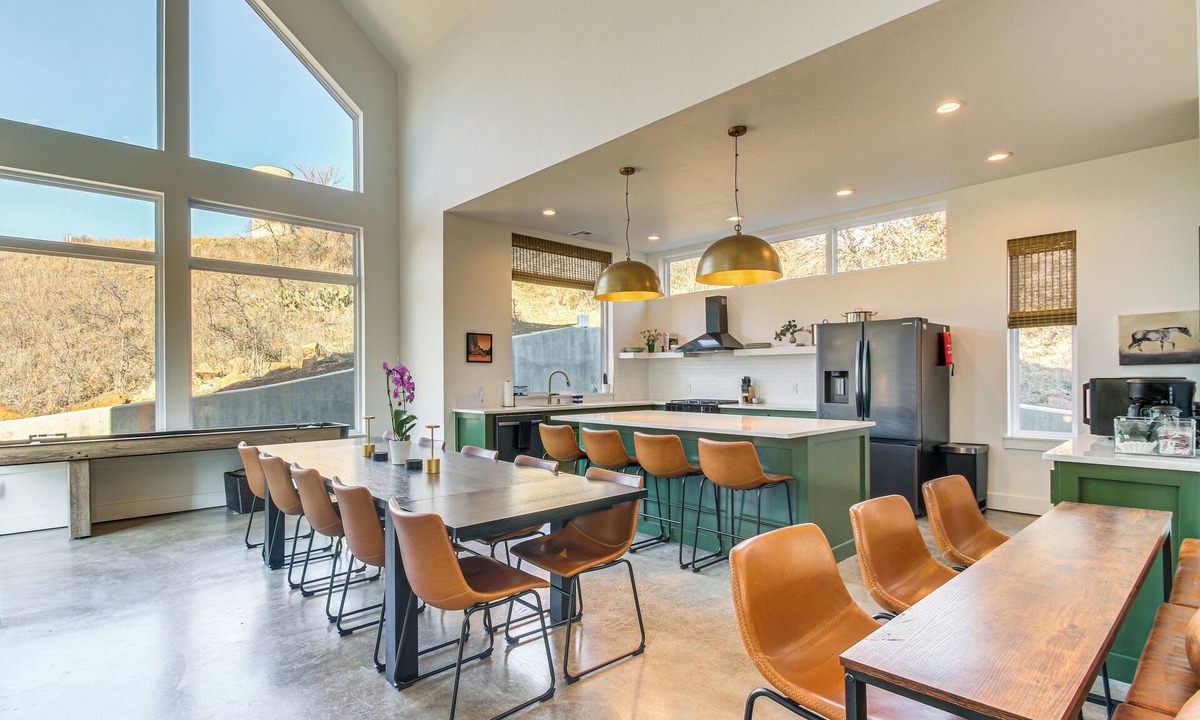 Medicine Park Cottage | Walk to Lake: Home w/Game Room in Medicine Park!