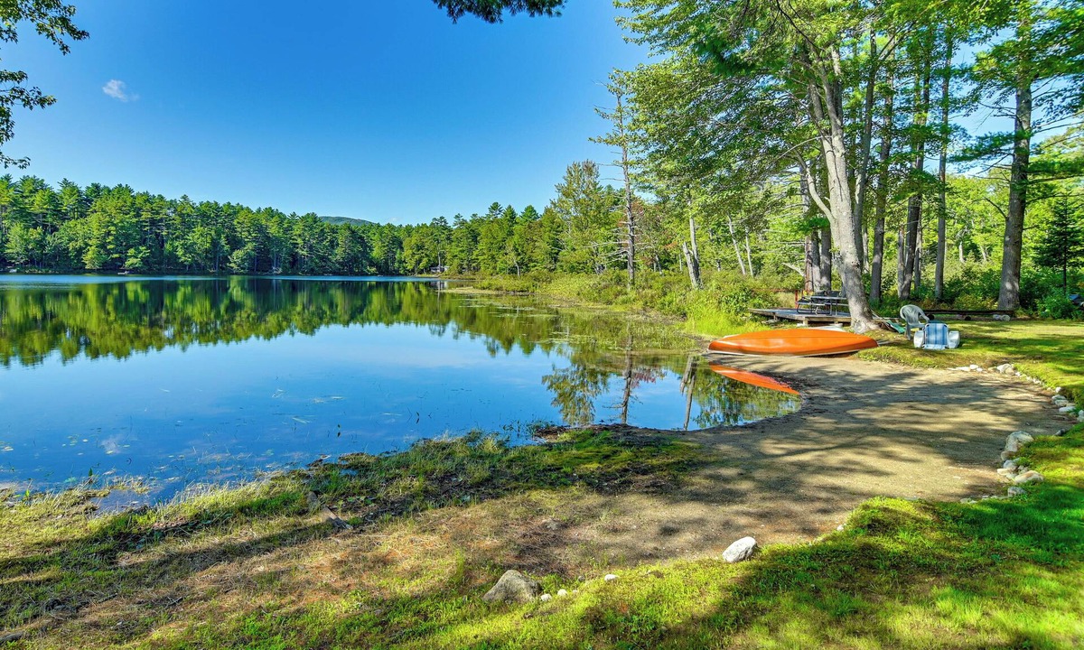 Bridgton House | Waterfront Escape w/Beach Access in Bridgton