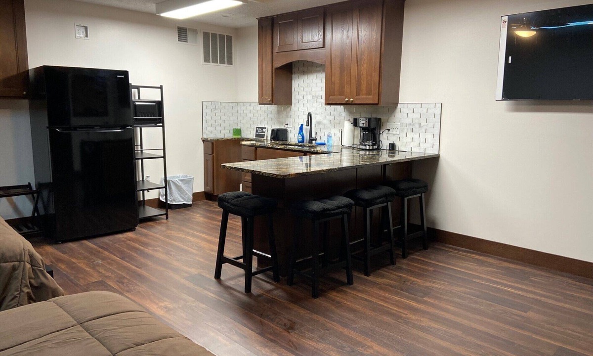 Kanopolis House | Welcome to Harker House!