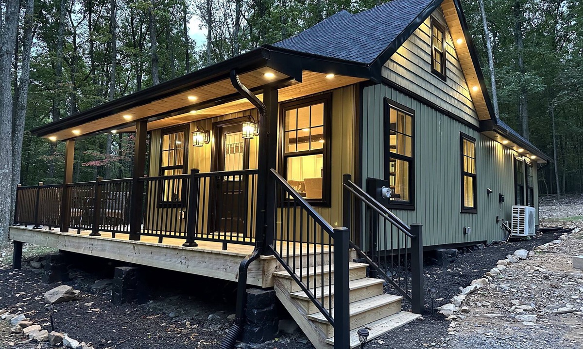 Hedgesville Cabin | Whiskey Acres - Modern Cabin w/HotTub, Firepit, CornHole + Axe Throwing Areas