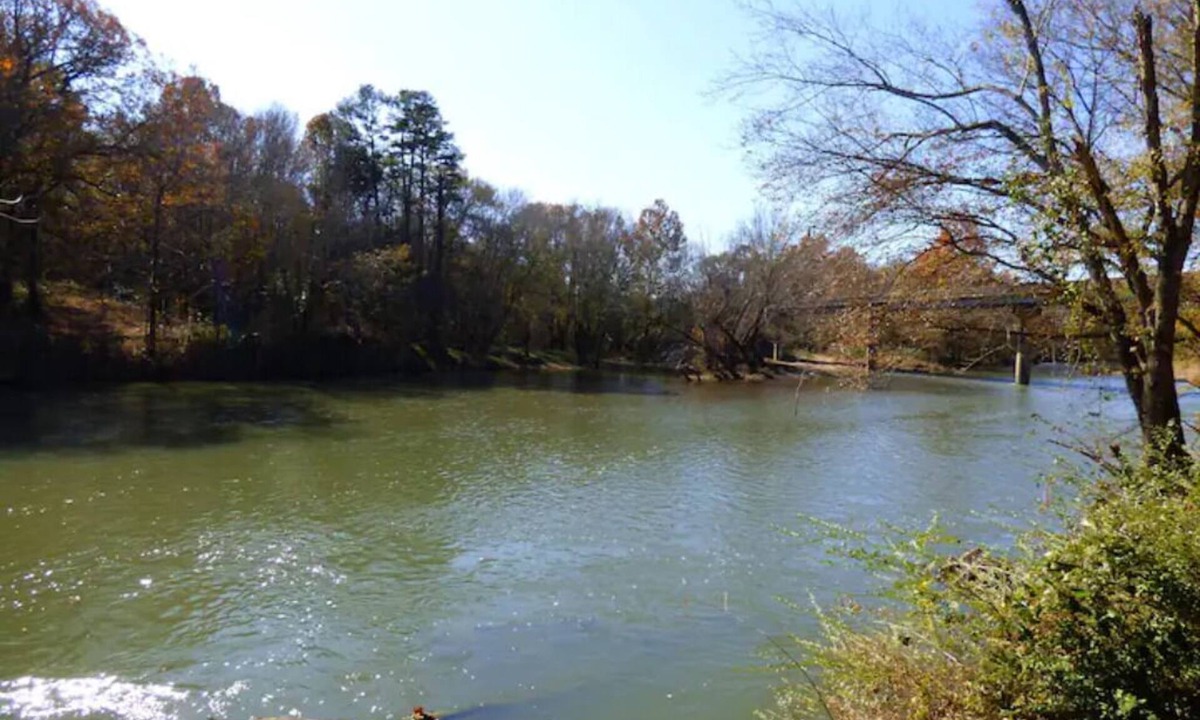 Oden Cabin | Whispering Oaks Cabin 13