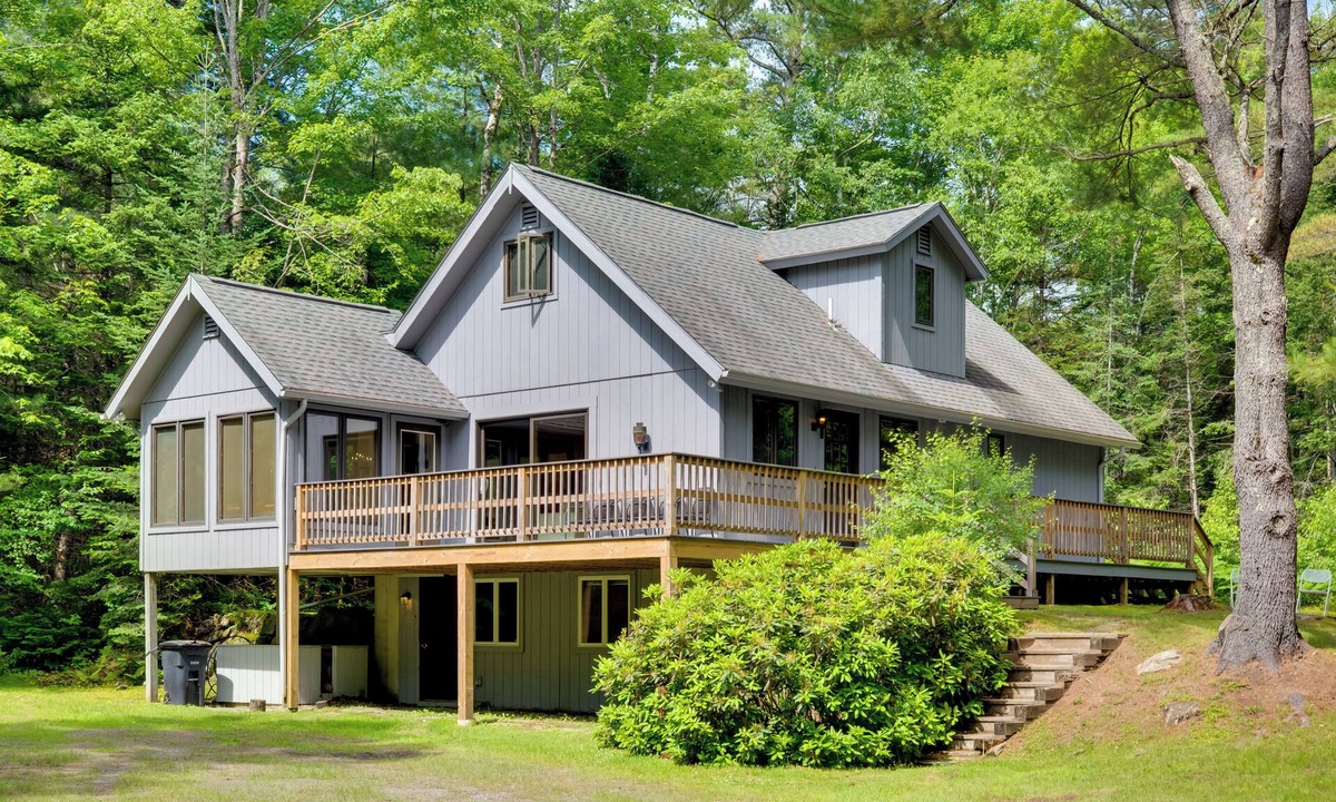 Franconia House | White Mountain Retreat! 3 Mi to Cannon Mountain