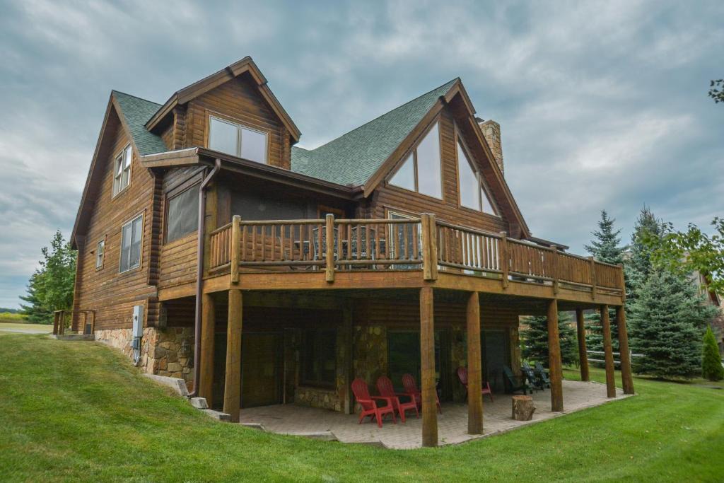 North Glade Hills House | Wild Wild West