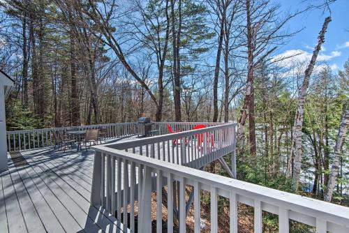 Grantham House | Wooded Waterfront Grantham Home < 10 Mi to Ski!