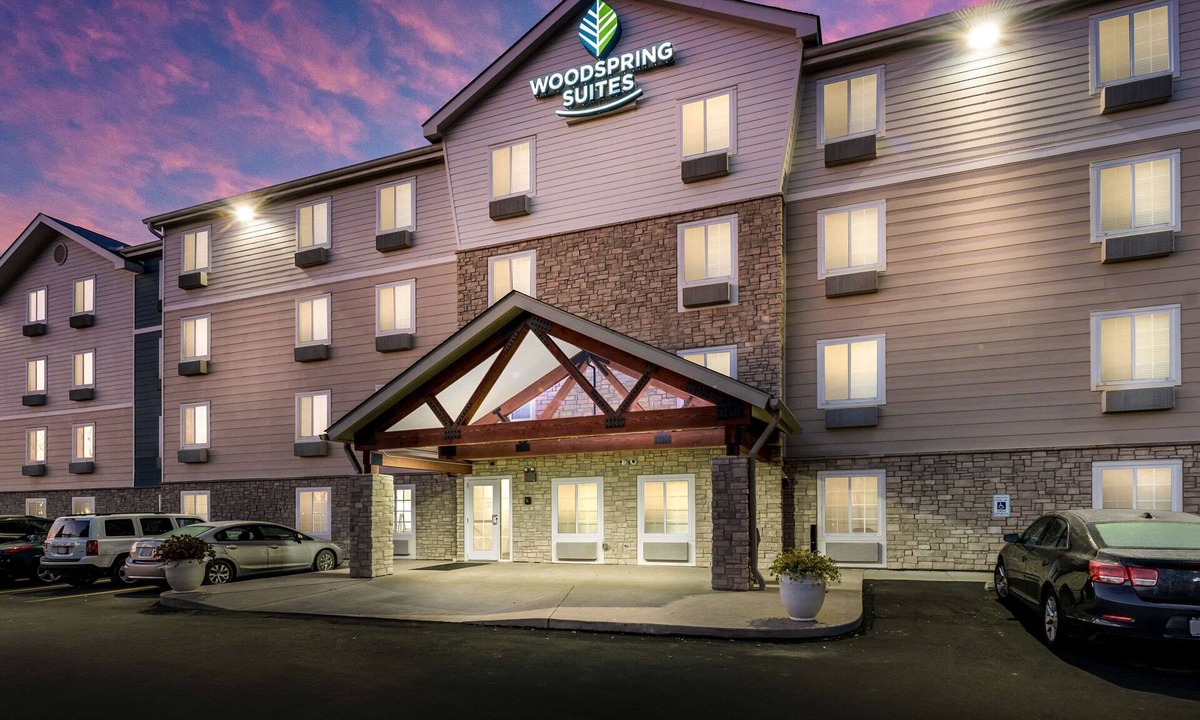 Columbus Hotel | WoodSpring Suites Columbus West - Hilliard