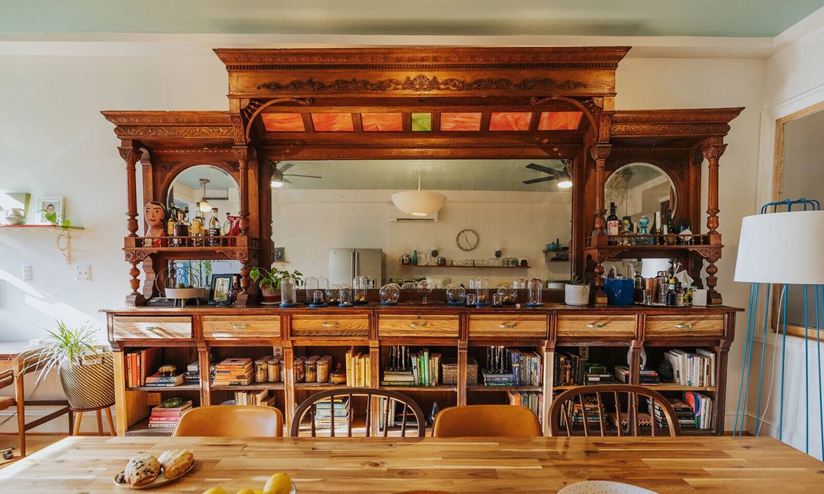 Fells Point Apartment | Wyatt's Saloon | Guest House #1 | Fells Point