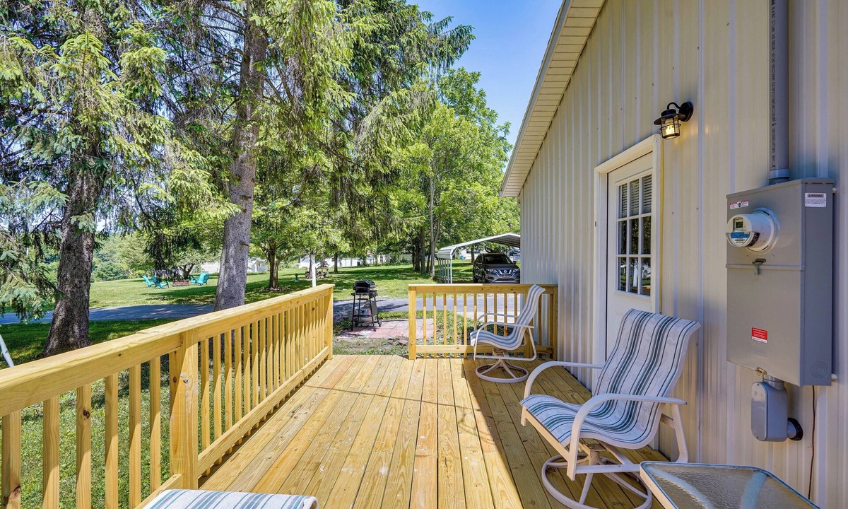 Zanesville Cottage | Zanesville Vacation Rental: 2 Mi to Downtown!