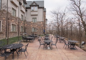 Chateau Avalon, Ascend Hotel Collection