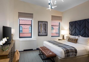 Holiday Inn Express Hotel and Suites Boston TD Garden
