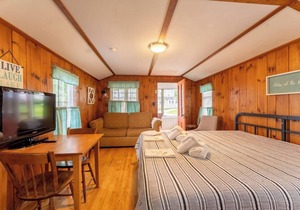 The Lakeview Cottage 4 (sleeps 4)
