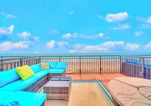 WOW Modern Direct Oceanfront Sundeck balcony Terrance condo. STUNNING