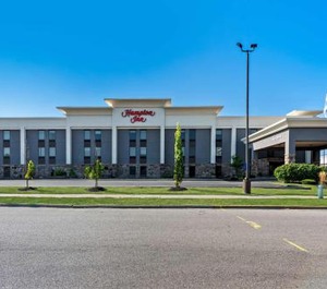 Hampton Inn 