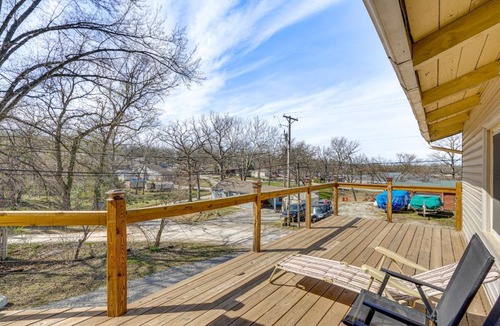 Warsaw House | < 1/2 Mi to Marina: Missouri Lake Getaway