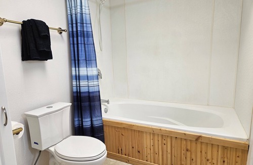 Valdez Apartment | 1-bedroom apartment in Valdez