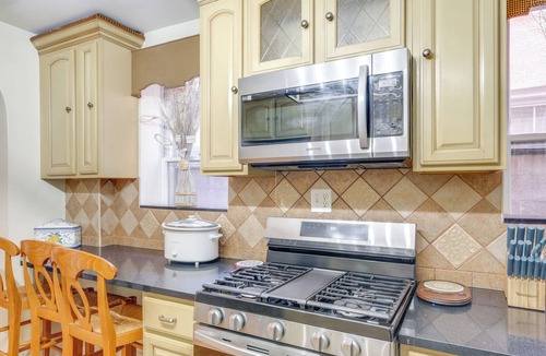 Upper Fells Point House | 1 Mi to Dtwn: Townhome w/Patio in Baltimore!