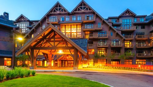 Stowe Area Resort | 1234 Lodge At Spruce Peak Ski In Ski In Ski Out King Studio By Stowe Mountain Rentals
