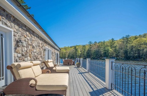 Highland House | 13k Sq Ft Family Compound Around Pvt 37-Acre Lake - 164 Acre Retreat