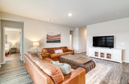 Broken Arrow House | 14 Mi to Tulsa: Home w/Patio in Broken Arrow