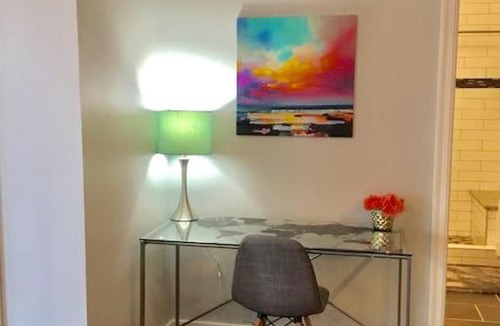 Downtown Kansas City Hotel | 1480Sq ft 2BR 2BA LOFT Downtown KC Historic Build