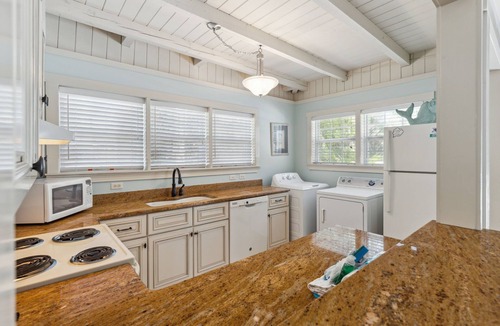 North Forest Beach House | 15 Bittern Street | Cozy Beach Home with Cottage & Pool 4 Houses to Beach!