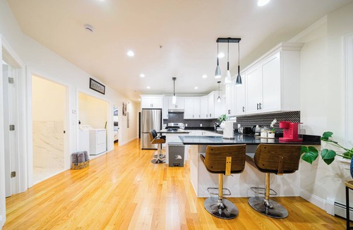 Worcester Apartment | 16/2 Bright & Airy 4BR Family Home in Worcester near Parks w/Summer Outdoor Fun