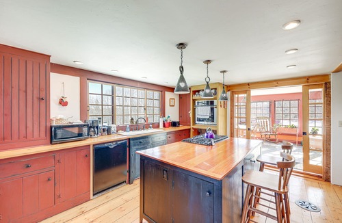 Center Lovell House | 17-Acre Farmhouse Retreat | Mountain Views, Trails
