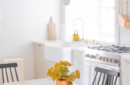 Rosendale Apartment | 18th Century Rosendale Cottage w/pool