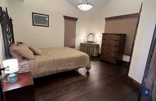 Wichita Falls House | 1920s Farmhouse