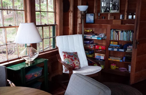 Brooksville Cottage | 1930's Private Oceanfront Cottage