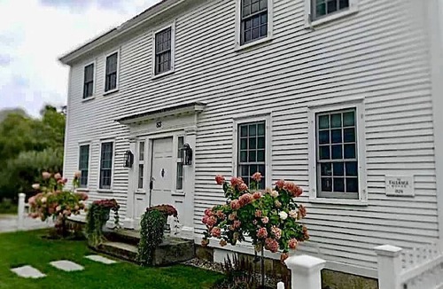 Blue Hill House | 19th C. Waterfront Home in Blue Hill-Exquisite Gardens & Harbor views. Sleeps 10