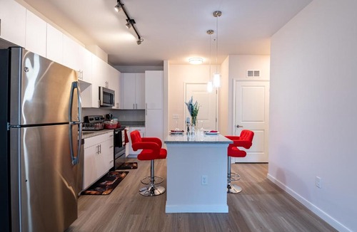 Downtown Baltimore Apartment | 1BR Luxe Penthouse Apt W FREE Parking
