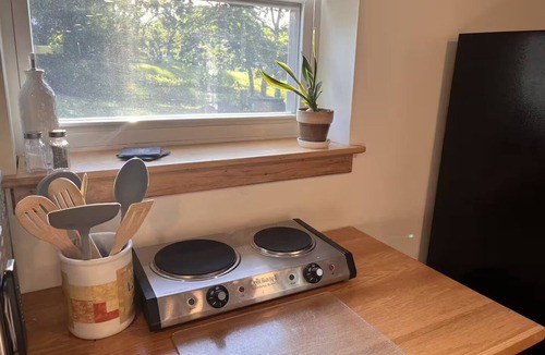 Raytown Apartment | 2-Acre Retreat Minutes from World Cup