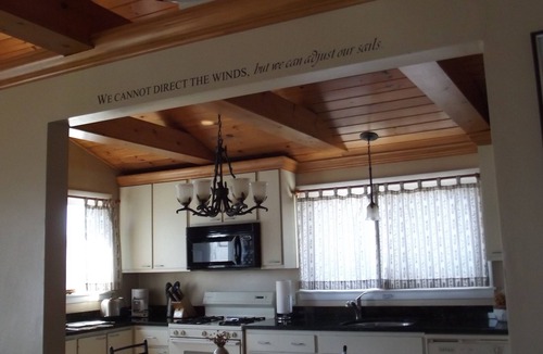 Seabrook House | 2 bed, 1 bath home just a short walk to the beach access, Laundry, WiFi