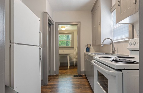 Canton House | 2 Bed, 1 Bath Small Ranch in Canton