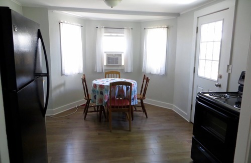 Pine Point Cottage | *2 Bedroom Pine Point Beach Cottage* With Marsh Views!