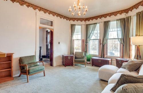 Gallipolis House | 2 Blocks to Ohio River! Historic Victorian Gem