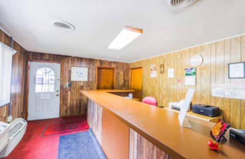 Blue Jay Apartment | 2 Full Beds|Nsmk|Beaver WV